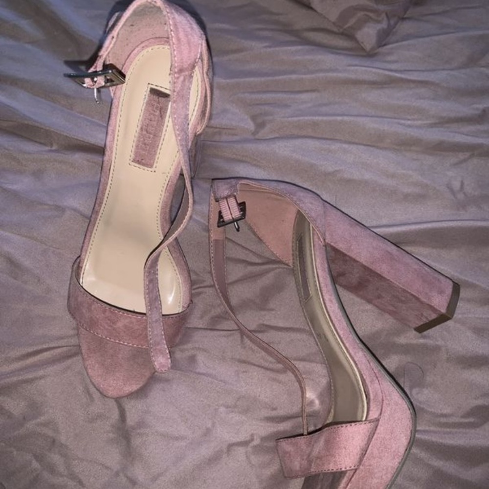 Pink heels